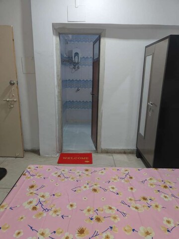 Room in  Pg at Seawoods – for Rent