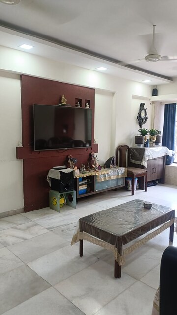 Living Room in 2 BHK Apartment at Beacon CHS, Santacruz West – for Rent