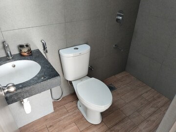 Bathroom in 2 BHK Apartment at Kalpataru Paramount, Kapur Bawdi – for Rent