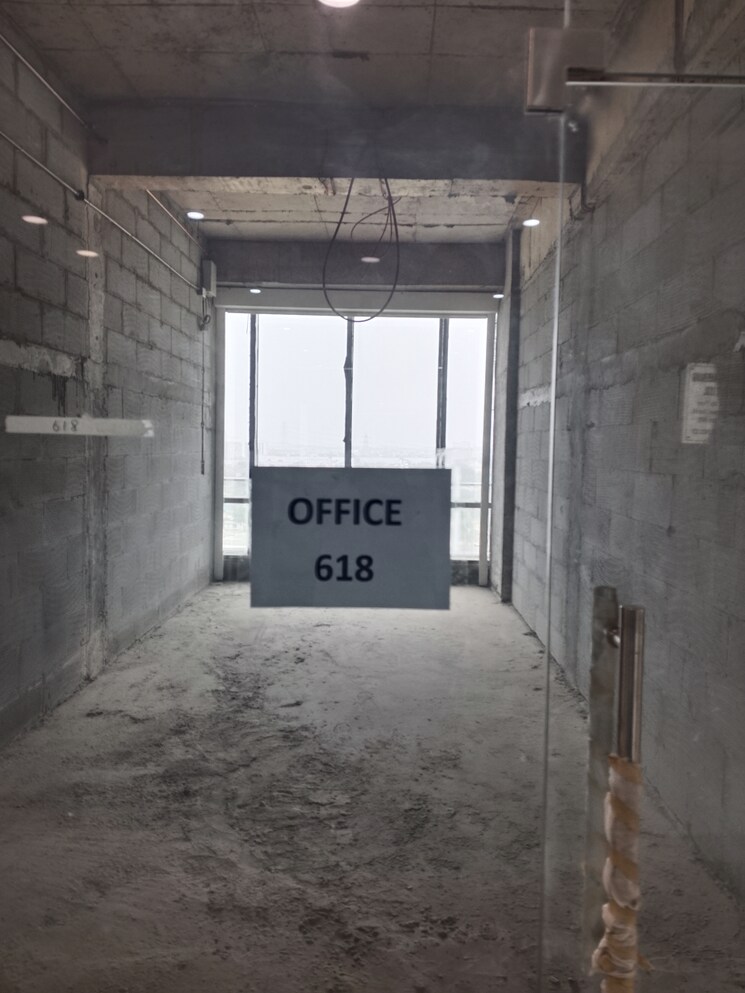 undefined, svh-83-metro-street Commercial Office Space 630 Sq.Ft. In Sector 83 Gurgaon 8922731