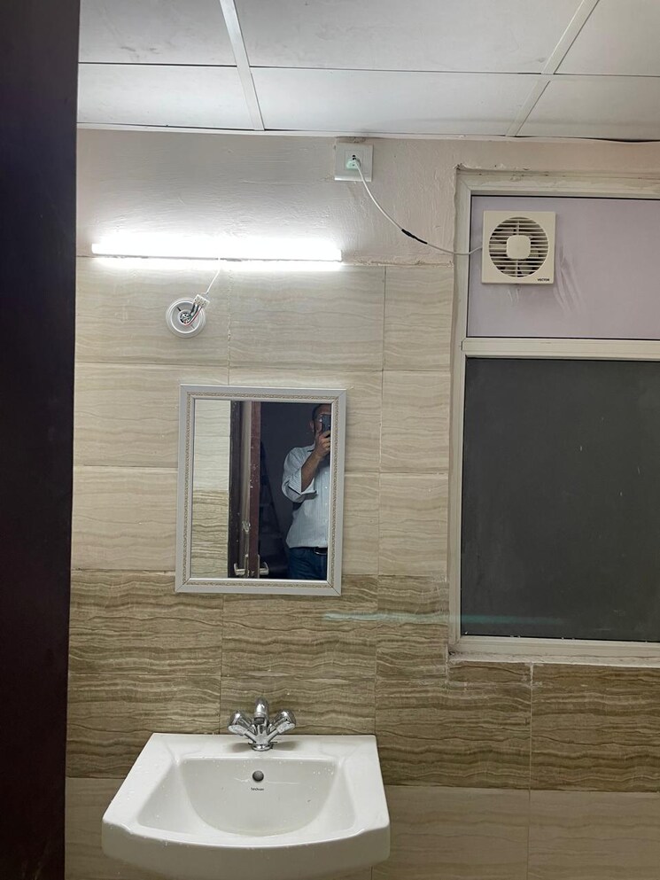 undefined, amrapali-golf-homes 2 Bedroom 835 Sq.Ft. Independent House In Sector 4 Greater Noida Greater Noida 8922722