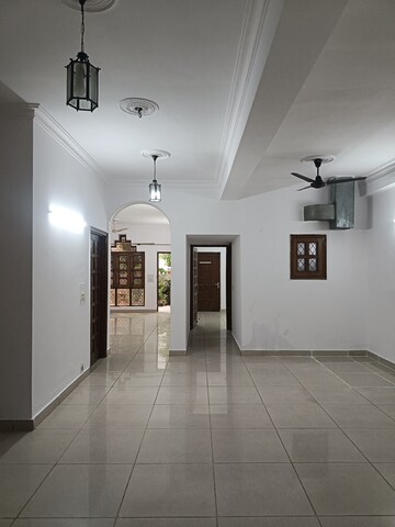Building Lobby in 3 BHK Independent House at Sector 31 – for Rent