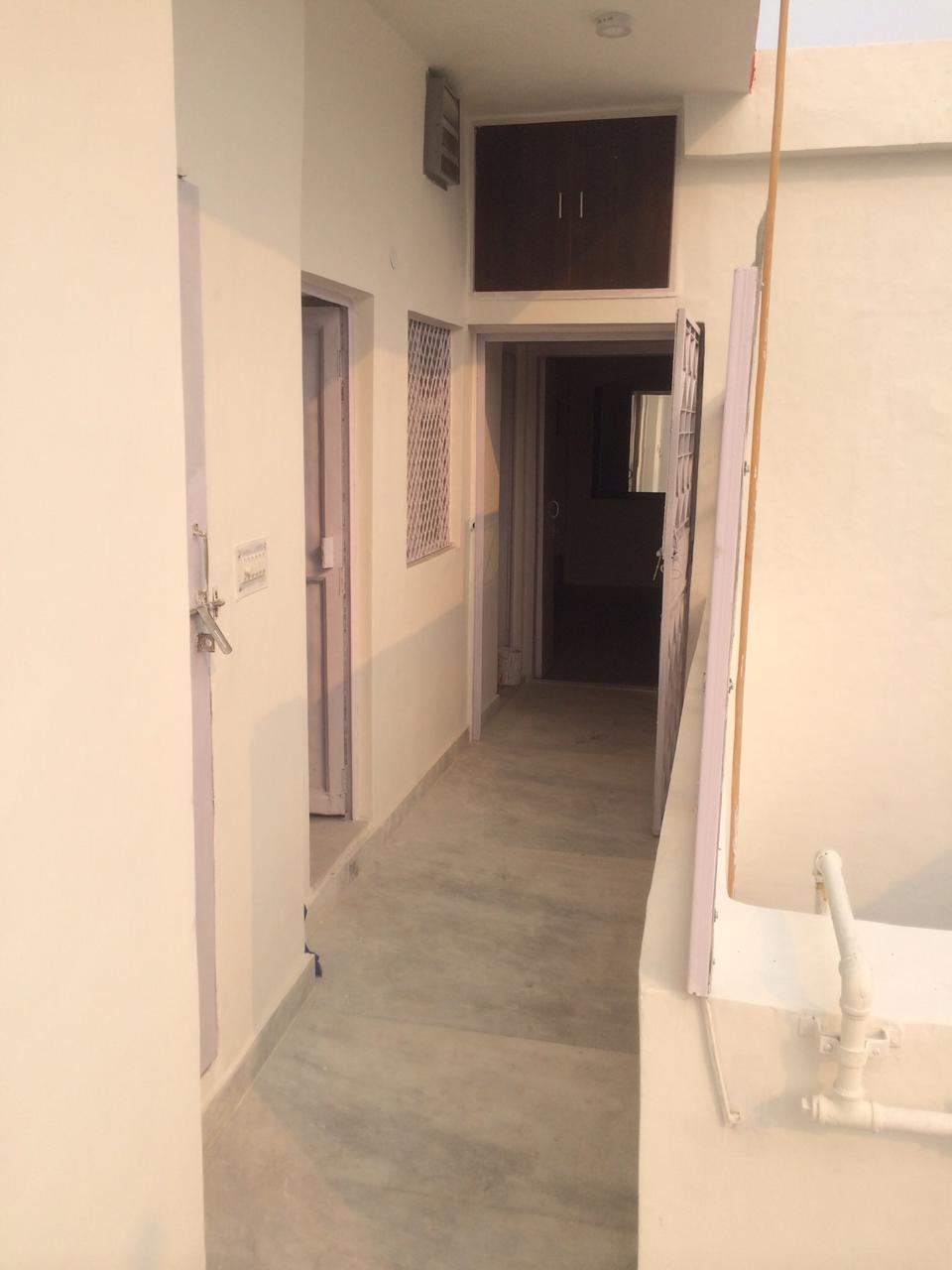 1.5 BHK Builder Floor For Sale in Amritpuri