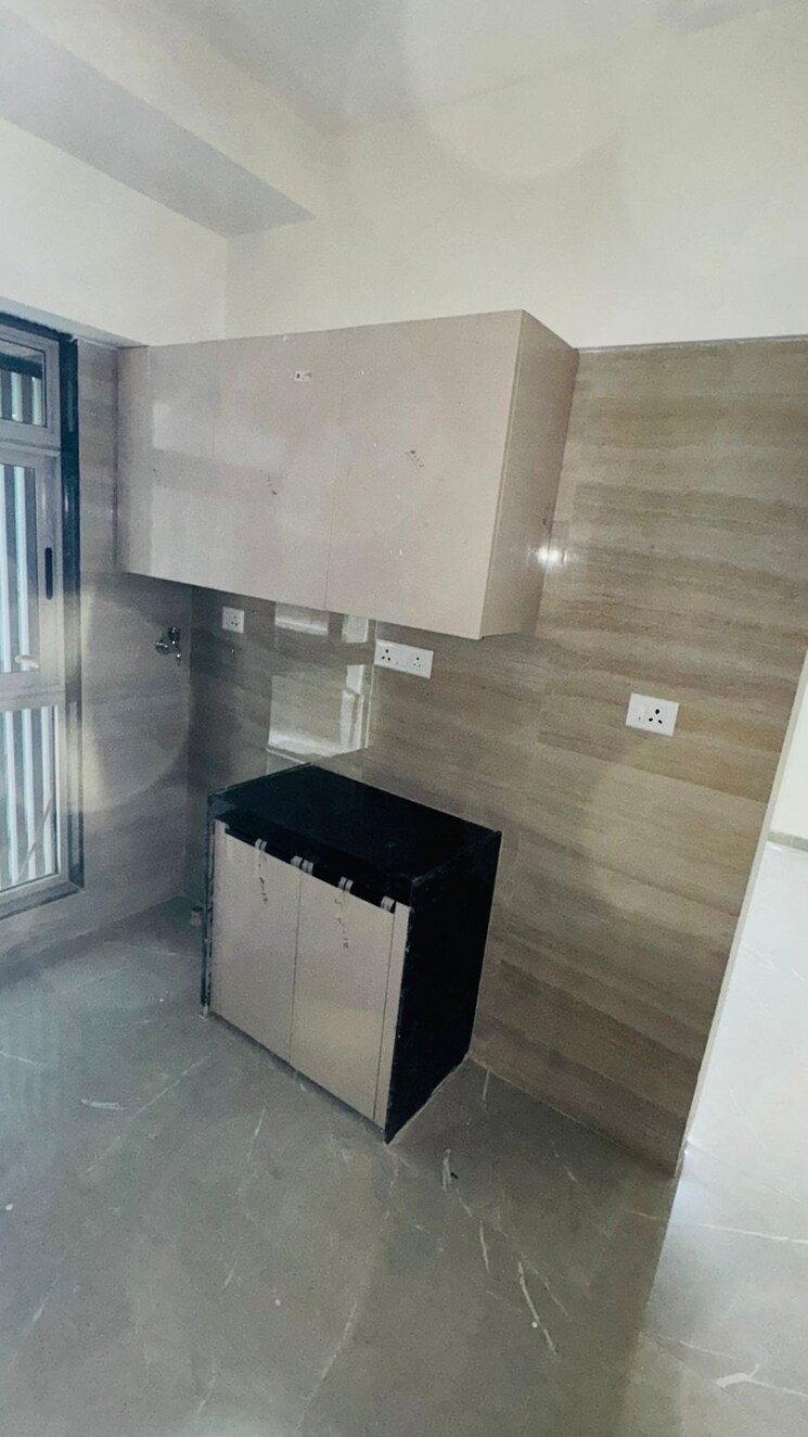 Kitchen, veena-smart-homes 1 Bedroom 382 Sq.Ft. Apartment In Kandivali West Mumbai 8922810