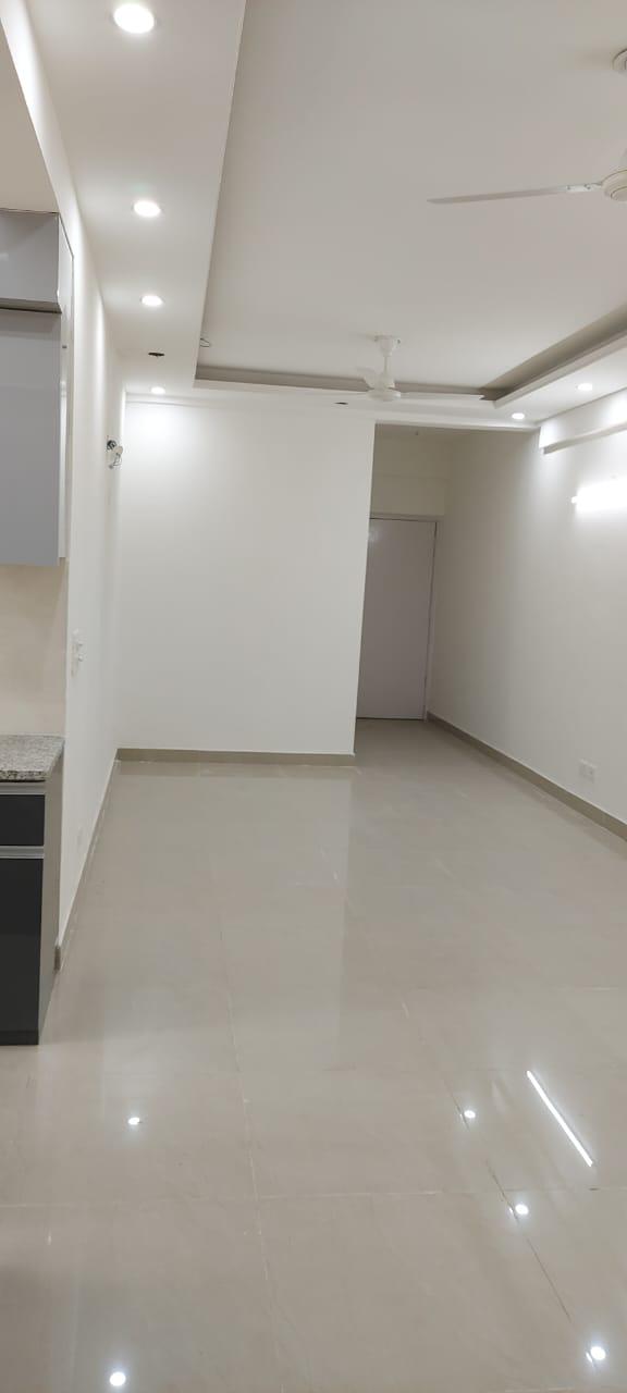 2 BHK + Study Room Apartment For Sale in Suncity Avenue 76