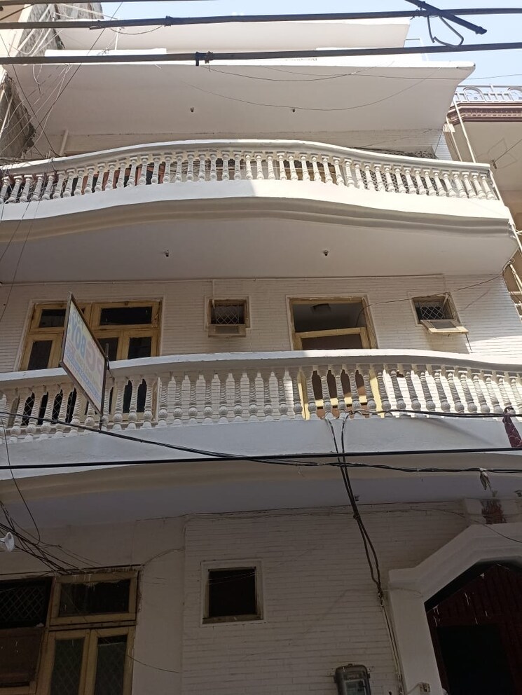 Exterior View, old-dlf-colony 6+ Bedroom 1350 Sq.Ft. Independent House In Sector 14 Gurgaon 8922903