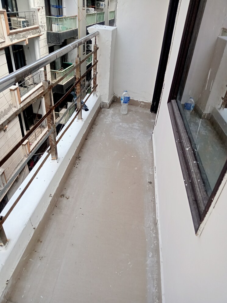 Balcony, paryavaran complex 2 Bedroom 850 Sq.Ft. Builder Floor In Paryavaran Complex Delhi 8922930