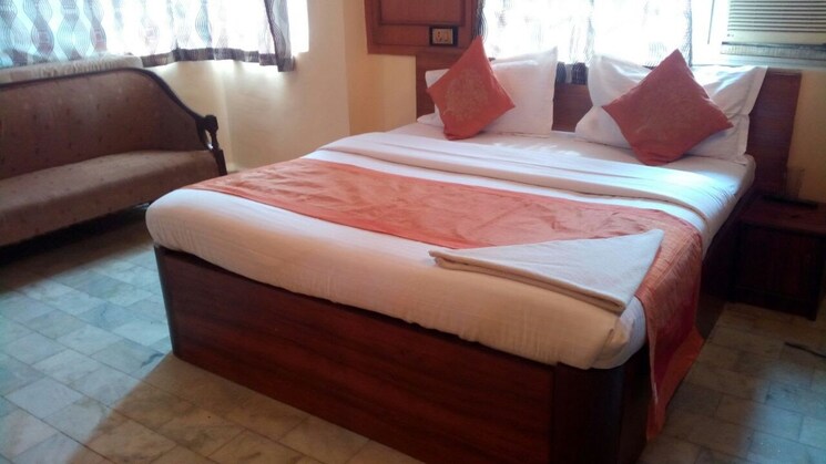 Bedroom, sher-e-punjab 6+ Bedroom 4500 Sq.Ft. Penthouse In Andheri East Mumbai 8922922