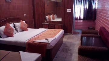Bedroom in 6+ BHK Penthouse at Sher E Punjab, Andheri East – for Sale