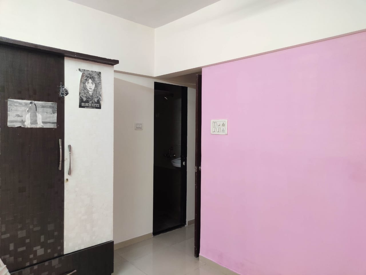 1 BHK 450 Sq.Ft. Apartment in Shanti Ananya CHS