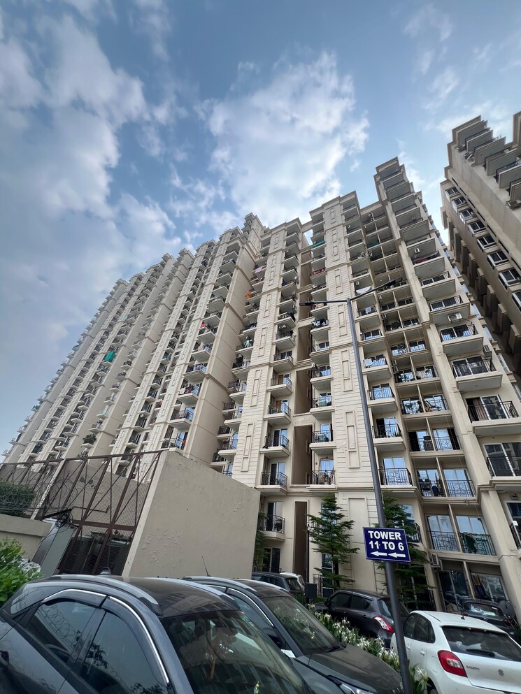 Exterior View, signature-global-the-millennia 2 Bedroom 1050 Sq.Ft. Apartment In Sector 37d Gurgaon 8922921