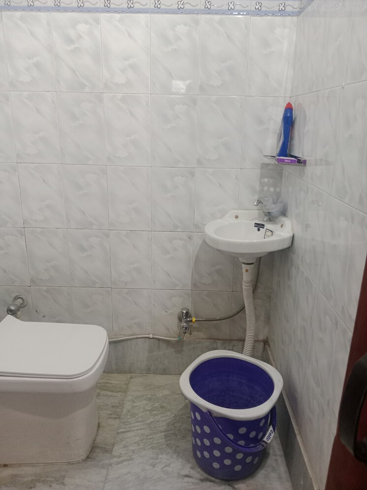 Bathroom, huda 2 Bedroom 1314 Sq.Ft. Builder Floor In Huda Panipat 8922951
