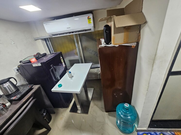 Other, goregaon west Commercial Office Space 500 Sq.Ft. In Goregaon West Mumbai 8922973