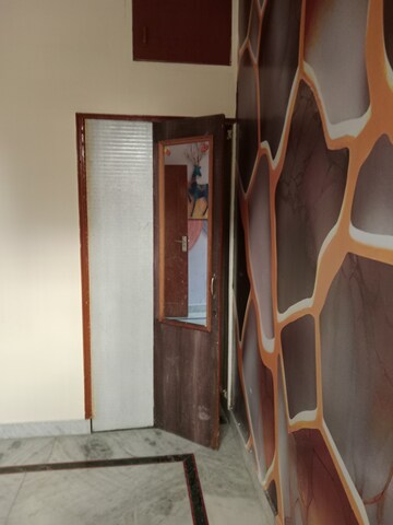 Room in 2 BHK Independent House at Huda – for Rent