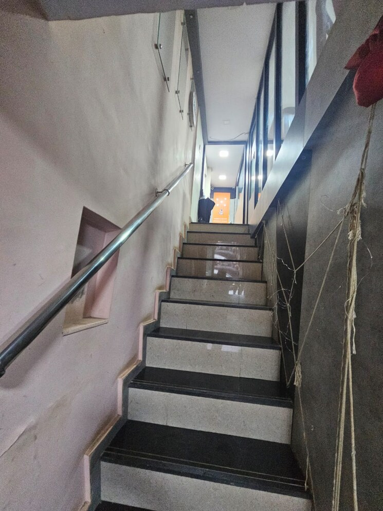 undefined, goregaon-vivan Commercial Office Space in IT/SEZ 500 Sq.Ft. In Goregaon West Mumbai 8923011