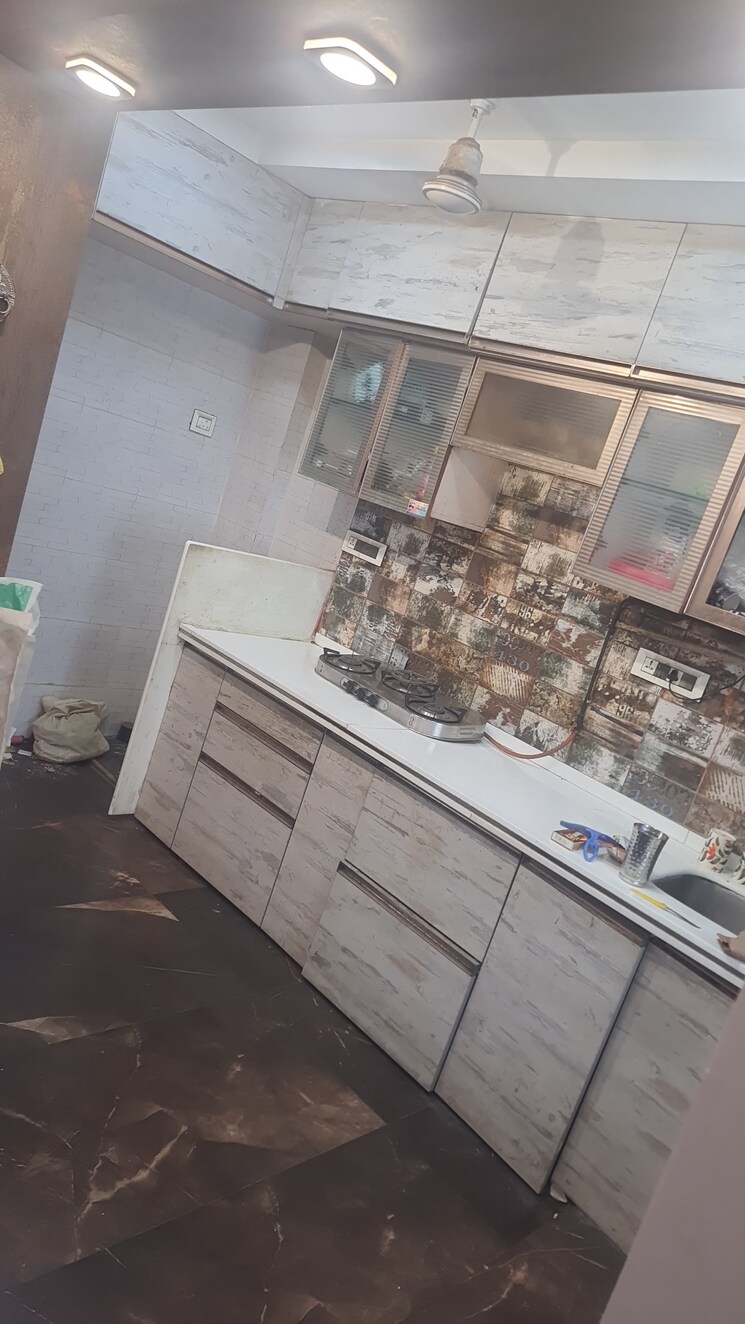 Balcony, citizen-apartment 2 Bedroom 850 Sq.Ft. Apartment In Andheri East Mumbai 8923021