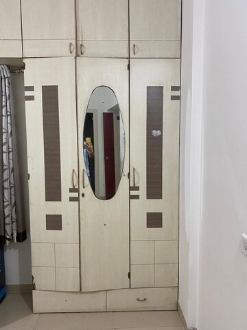 Furnished Amenities in 2 BHK Apartment at Amrut Runwal Daffodils, Nibm – for Sale