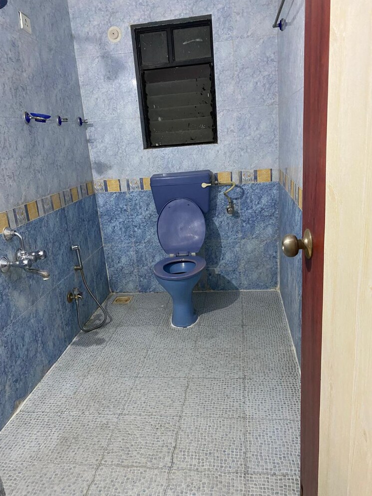 Bathroom, amrut-runwal-daffodils 2 Bedroom 1100 Sq.Ft. Apartment In Nibm Pune 8923035