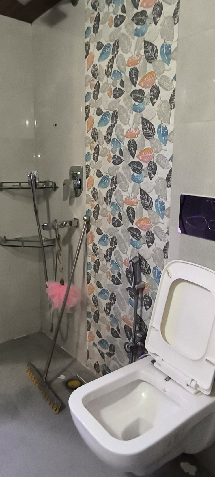 Bathroom, vasant kunj 4 Bedroom 3200 Sq.Ft. Apartment In Vasant Kunj Delhi 8923057