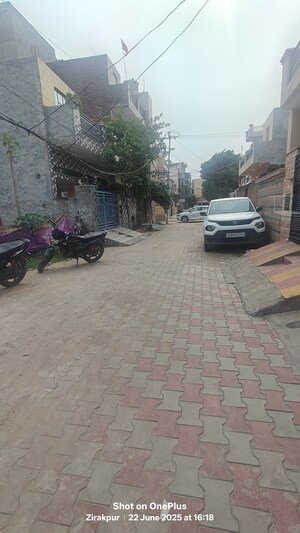 3 BHK Villa For Sale in Dhakoli