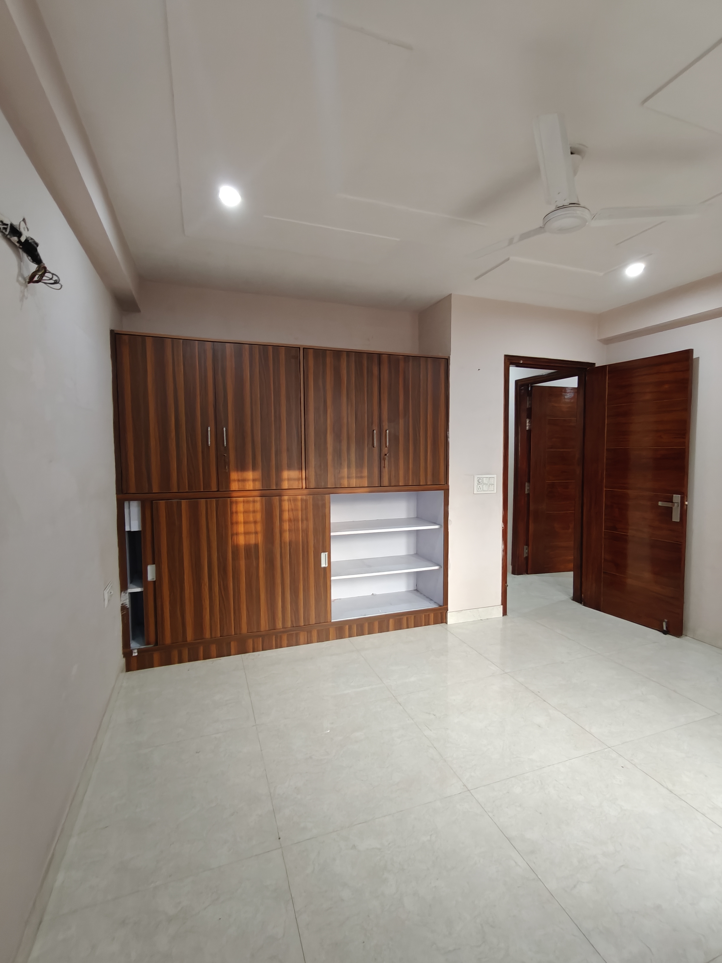 3 BHK Builder Floor For Rent in Sector 45