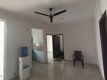 Room in 2 BHK Apartment at Amrapali Leisure Park, Amrapali Leisure Valley – for Rent