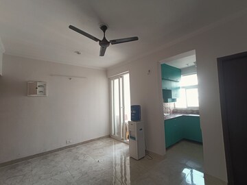 Room in 2 BHK Apartment at Amrapali Leisure Park, Amrapali Leisure Valley – for Rent