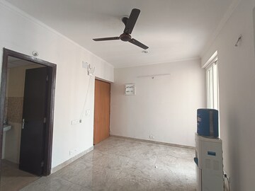 Room in 2 BHK Apartment at Amrapali Leisure Park, Amrapali Leisure Valley – for Rent