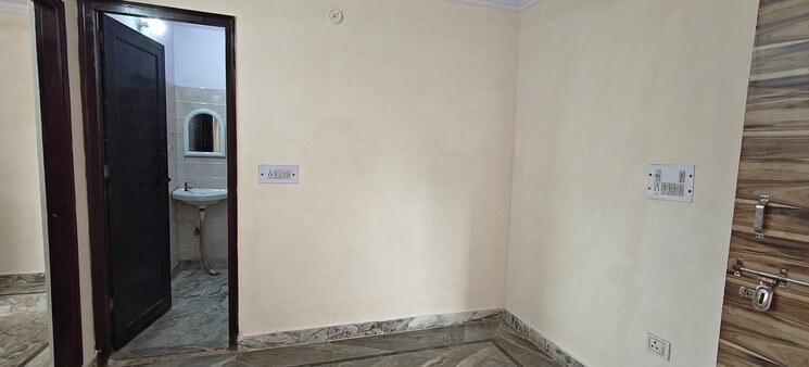 Room, mayur vihar phase 1 2 Bedroom 500 Sq.Ft. Builder Floor In Mayur Vihar Phase 1 Delhi 8923121