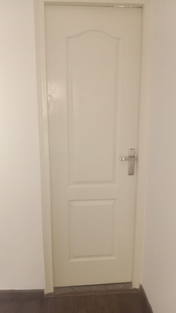 Bathroom in 2 BHK Apartment at Signature Global Prime, Sector 63a – for Rent