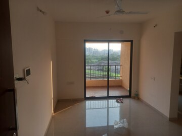 Room in 1 BHK Apartment at Shapoorji Pallonji Joyville Hadapsar Annexe, Hadapsar – for Rent