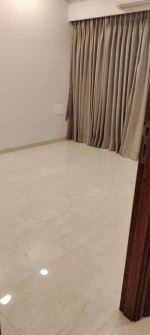 2 BHK Apartment For Sale in Embassy Marquis Residences, Malad West