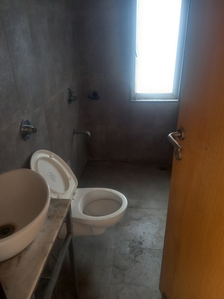 Bathroom, oxford-florida-river-walk-2 2 Bedroom 751 Sq.Ft. Apartment In Mundhwa Pune 8923143