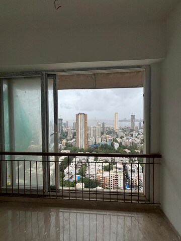 Room in 2 BHK Apartment at Ruparel Iris, Matunga West – for Sale