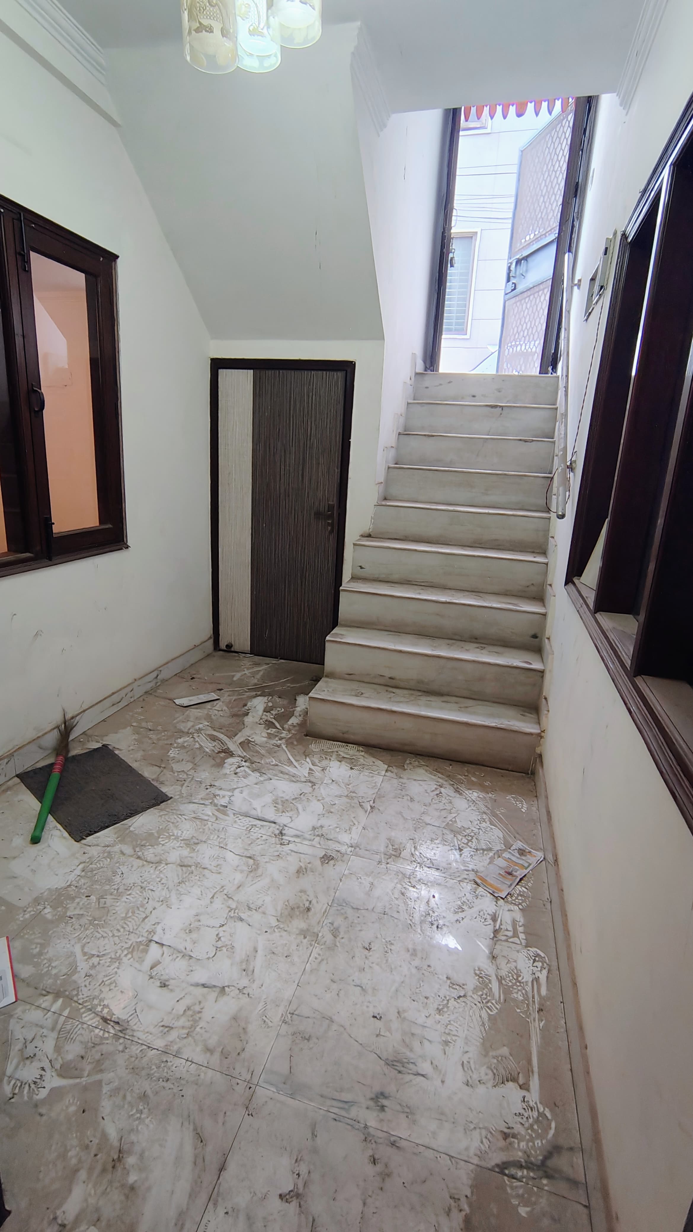 1 BHK + Pooja Room Builder Floor For Rent in Govindpuri 