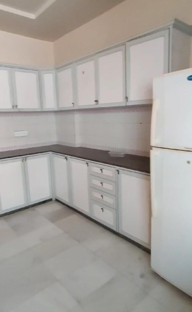 Kitchen, worli 4 Bedroom 2000 Sq.Ft. Apartment In Worli Mumbai 8923159