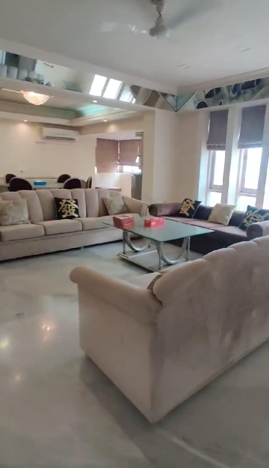 4 BHK + Servant Room Apartment For Rent in Worli