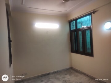 Room in 2 BHK Builder Floor at Mehrauli – for Rent