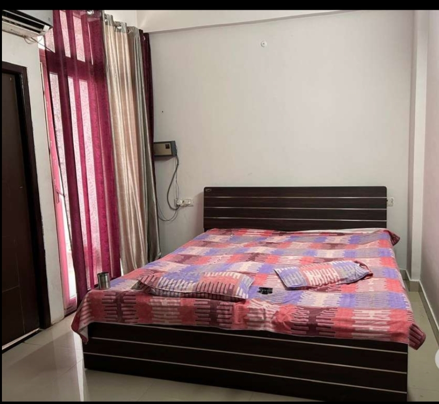 2 BHK Apartment For Rent in Vistar Palace Appartment 