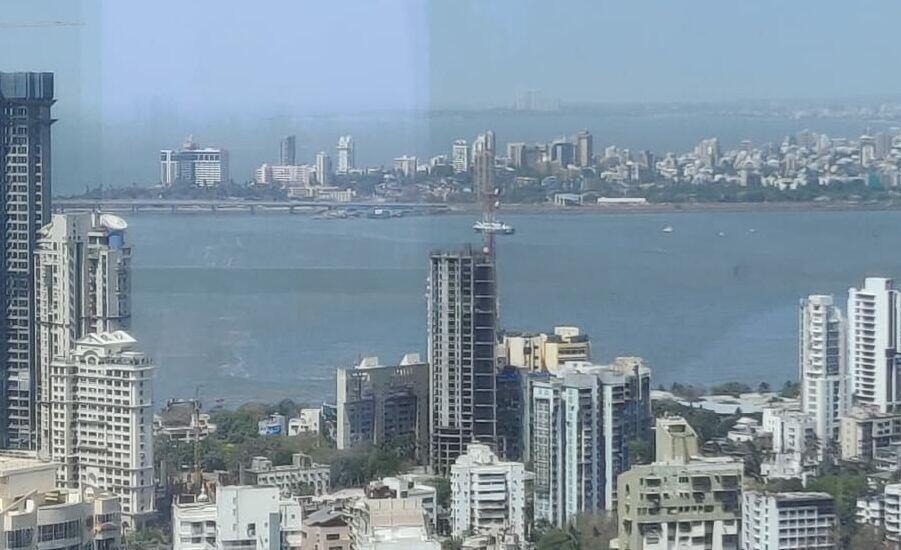 4 BHK + Servant Room Apartment For Rent in Indiabulls Sky