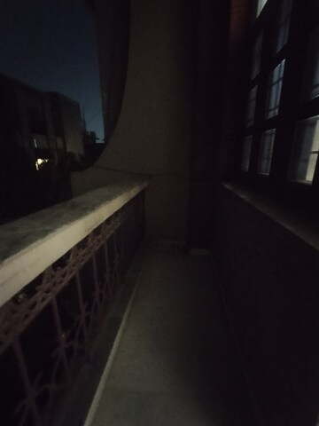 Furnished Amenities in 1.5 BHK Builder Floor at Ardee Mall, Sector 52 – for Rent