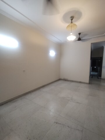 1.5 BHK Builder Floor For Rent in Ardee Mall, Sector 52