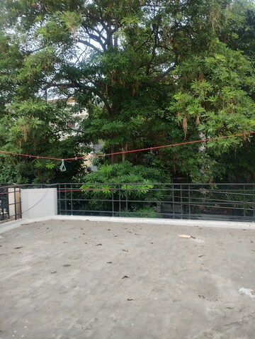 Balcony in 3 BHK Builder Floor at Ansal Sushant Lok I, Sector 43 – for Rent