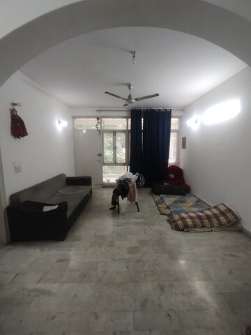 Bathroom in 3 BHK Independent House at Tarika CGHS, Sector 43 – for Rent