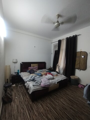 Furnished Amenities in 3 BHK Independent House at Tarika CGHS, Sector 43 – for Rent