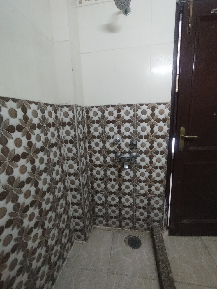 Kitchen, ardee-city 3 Bedroom 215 Sq.Yd. Builder Floor In Sector 52 Gurgaon 8923254