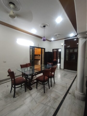 Staircase in 3 BHK Builder Floor at Ardee Mall, Sector 52 – for Rent