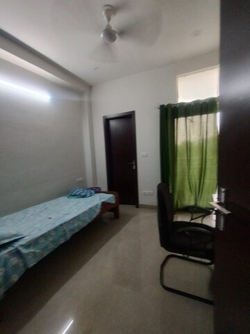 Furnished Amenities in 2 BHK Builder Floor at Ardee City, Sector 52 – for Rent
