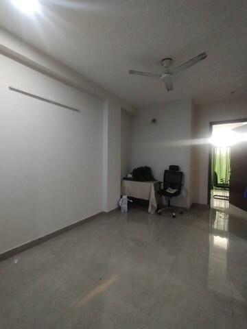 Bathroom in 2 BHK Builder Floor at Ardee City, Sector 52 – for Rent