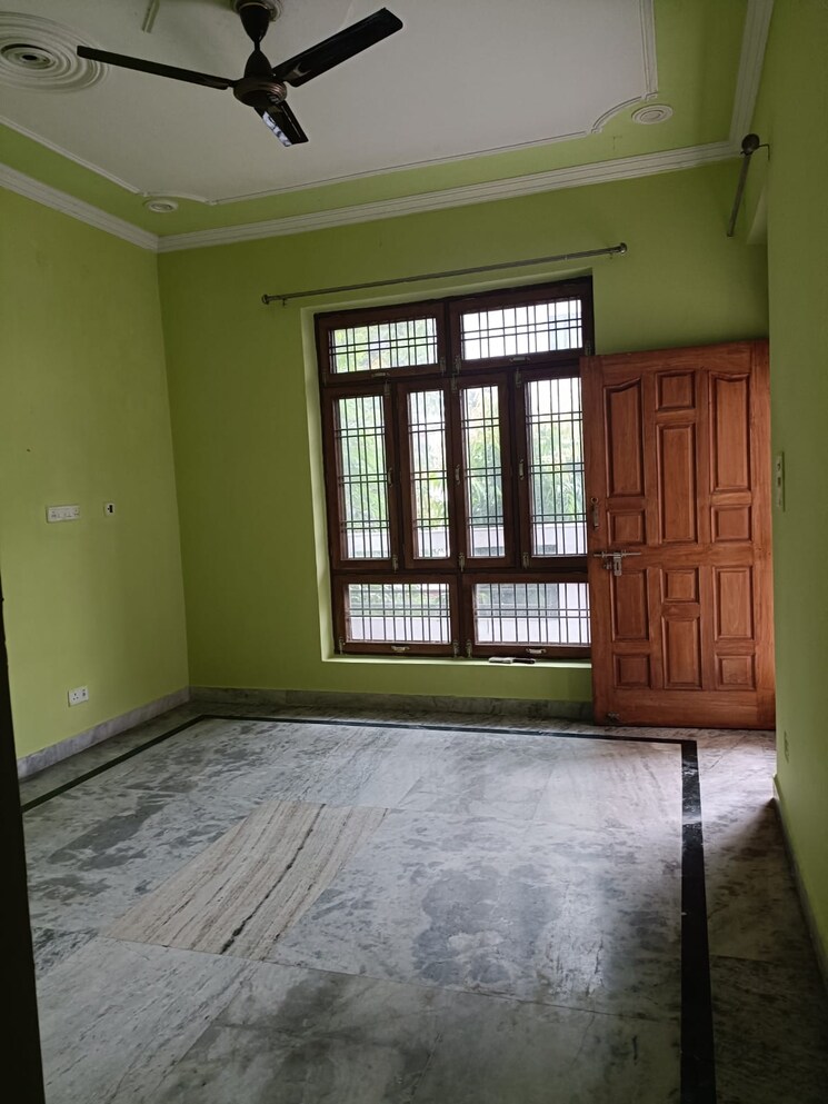 Room, gomti nagar 2 Bedroom 1290 Sq.Ft. Independent House In Gomti Nagar Lucknow 8923320